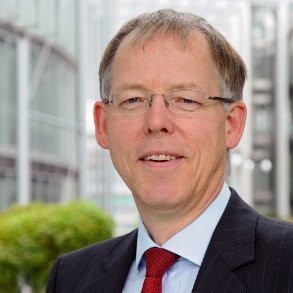 Dr. Ingo Luge